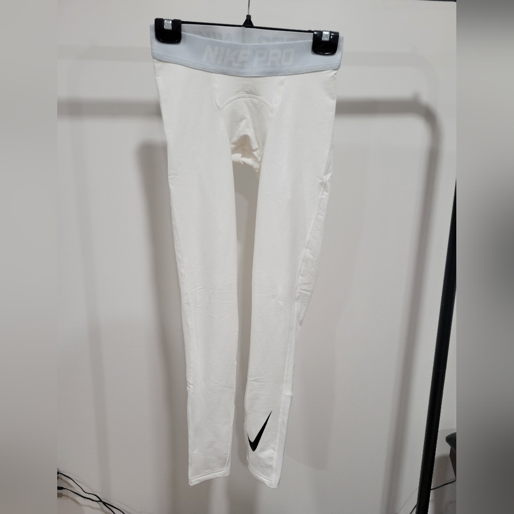Nike Pro leggings